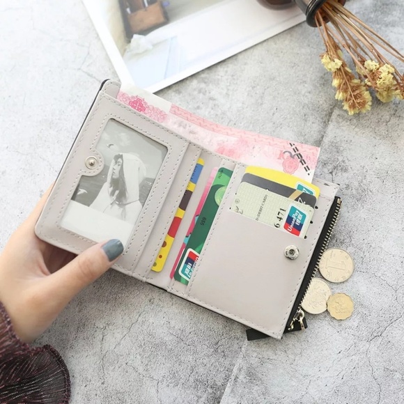 NEW FOXY Leather Wallet Multi Card Slot Coin Purse - Picture 2 of 8